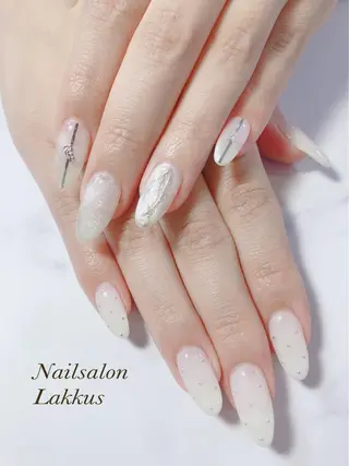 ネイル Lakkus T－CHIのネイルデザイン