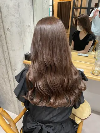 ロング カラー 里田 実奈美のヘアスタイル