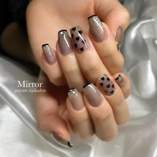 ネイル nailsalon Mirrorのネイルデザイン