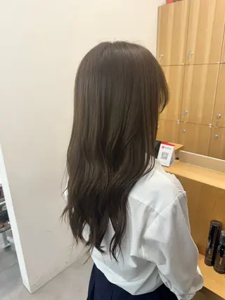 カラー うるツヤカラー💖 なるみももかのヘアスタイル