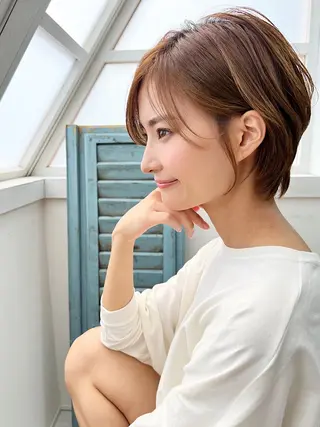 ショート バレイヤージュ茅ヶ崎 オオタ カズキのヘアスタイル