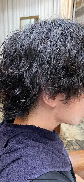 パーマ 的場 勇唯翔のヘアスタイル