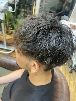 メンズ 山本 京介のヘアスタイル