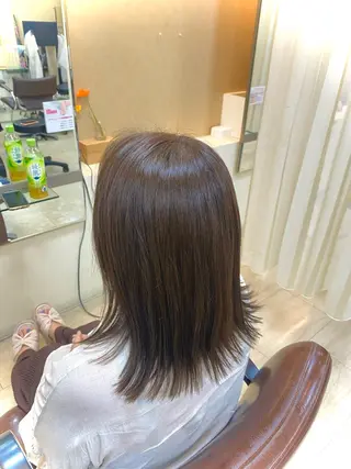 ミディアム カラー 岸田 奈々/ 艶髪／トレンドカラーのヘアスタイル