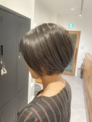 ショート 🌈割れない顔周り 中村隆寛のヘアスタイル