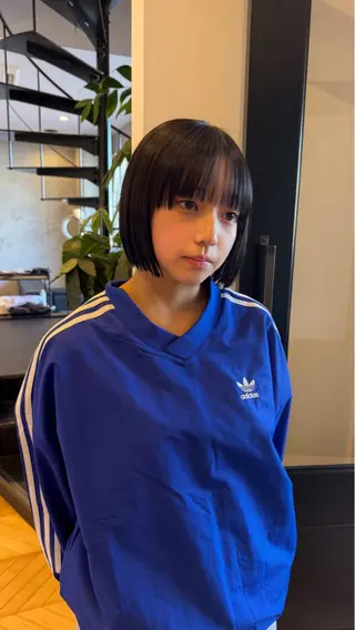 ショート ベージュカラー/長岡 レイヤーカット/コウのヘアスタイル