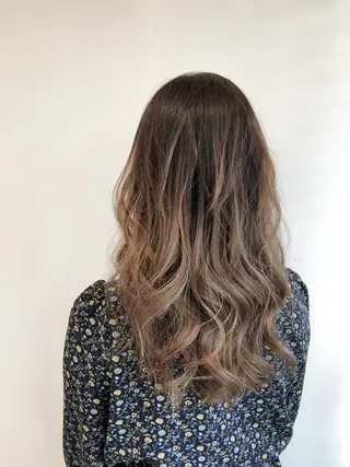 ロング EIGHT 船橋のヘアスタイル