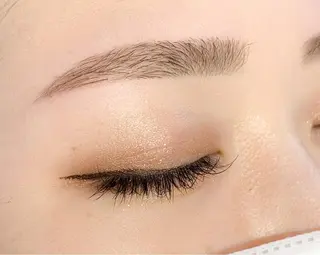 アイブロウ サルサグレイス千葉店 塩井のマツエク・マツパデザイン