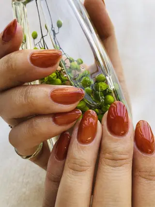 ネイル 【尾下】 ロイヤル•セラピストのネイルデザイン