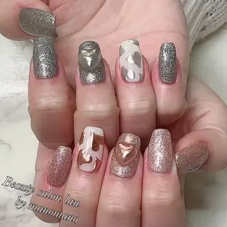 ネイル ラウバイマノマノ なかざとのネイルデザイン