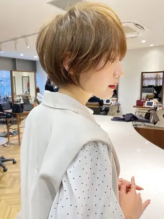 ショート カラー ✂️ショート・ボブ Lond　Bloomのヘアスタイル