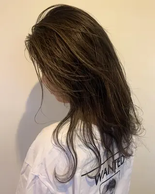 ロング 宮本 円のヘアスタイル