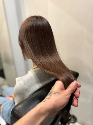 ロング Luxe所属・Luxe表参道 髪質改善　奈良のヘアスタイル