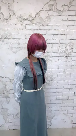 ショート 派手髪支持率No1 Eisukeのヘアスタイル