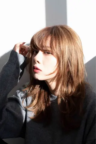 セミロング カラー Ɛ>暗髪➕ピンク/ hiroki︎<3のヘアスタイル