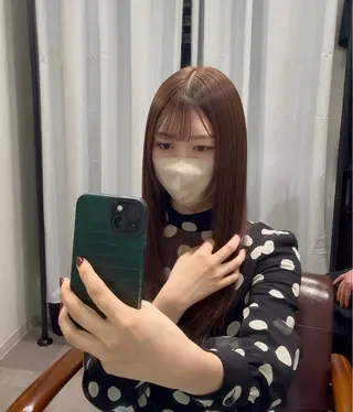 セミロング 【20代ダメージ毛に 髪質改善】のヘアスタイル