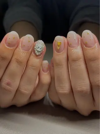 ネイル 🫧ユキ🫧 持込OK/平日夜&土のネイルデザイン