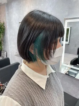 ショート カラー _WHITE 天神店 YUMEKA🐻のヘアスタイル