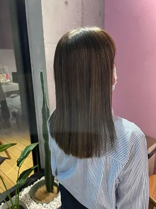 カラー 艶感透明感カラー🤍 hinaのヘアスタイル