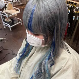 ロング D-aimer- ディーエメのヘアスタイル