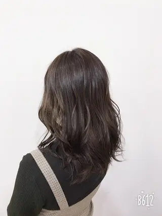 ミディアム カラー 相武台ショート特化 💐川崎希💐のヘアスタイル