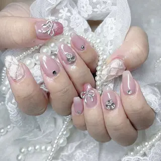 ネイル Kanako 💫のネイルデザイン