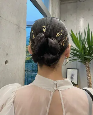 ミディアム カラー ヘアアレンジ mina 🌷のヘアスタイル