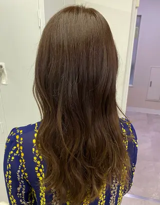 ロング 宮本 楓のヘアスタイル