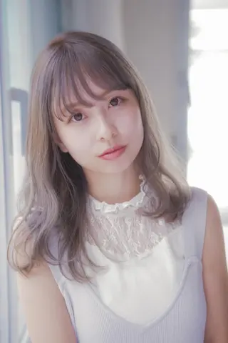 ミディアム カラー マツエク・マツパ 髪質改善サロン Liko🌟のヘアスタイル