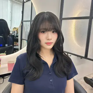 ロング カラー Ren. 🦋デザインカラーのヘアスタイル