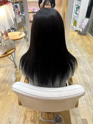 カラー 山本 瑠華のヘアスタイル