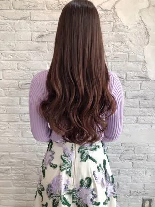 カラー LoE[ロエ]桃井 香菜子のヘアスタイル