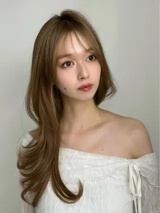 ロング カラー 顔まわりの神様✨ 透明感カラー藤嶋秀幸のヘアスタイル