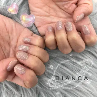 ネイル Bianca 横関 野々香.｡.:*☆のネイルデザイン