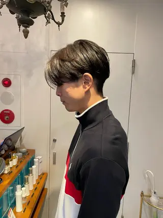 パーマ メンズ RIN／韓国ヘア レイヤーカットのヘアスタイル