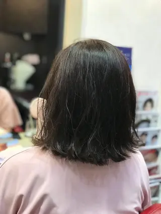 ミディアム カラー 渋谷宮益坂 omoのヘアスタイル