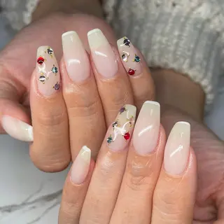 ネイル Nail salon Amicalのネイルデザイン