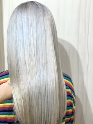 ロング カラー ⭐️柏木皇気ブリーチ ムラ修正/他店直しのヘアスタイル