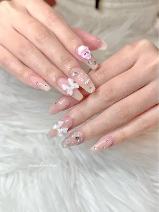 ネイル UnFLAIR 麻布十番店🧸NAOのネイルデザイン