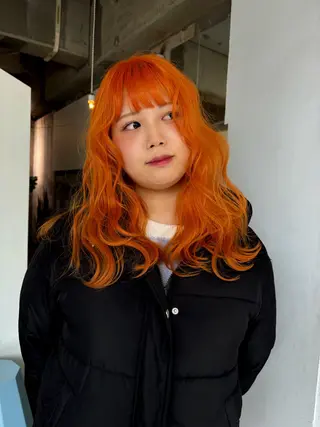 カラー mirai/ブリーチ ダブルカラーのヘアスタイル