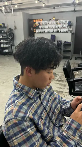 パーマ メンズ be'leef.ric 守口店所属・スペインカール/ メンズパーマ/山下のヘアスタイル