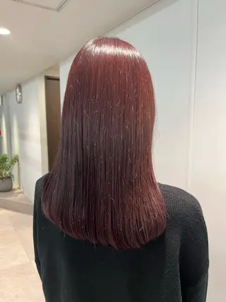 セミロング カラー FILMS hotchiのヘアスタイル