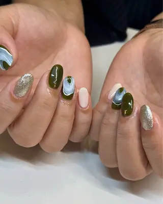 ミディアム AMI 下北沢駅徒歩3分のネイルデザイン