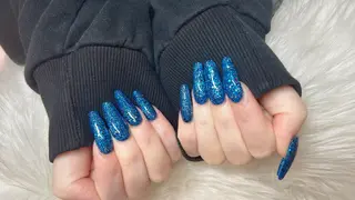 ネイル LaBriller所属・ラブリエ ayakaのネイルデザイン