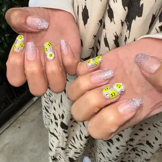 ネイル BINEL REINAのネイルデザイン