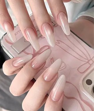 ネイル Lynn_ Nailのネイルデザイン