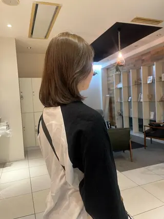 ミディアム カラー sabo ladies salon所属・ヨシカ/透明感カラー 酸性ストレートのヘアスタイル