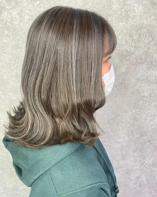 ロング カラー UNDER vr 【アンダーバー】のヘアスタイル