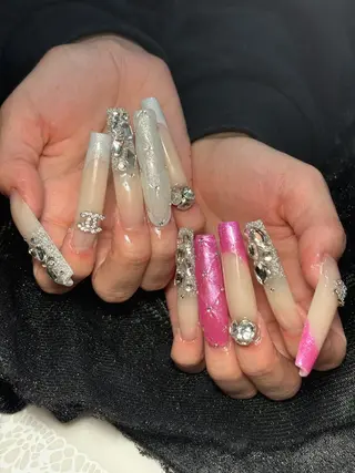 ネイル ✴︎ Delightのネイルデザイン