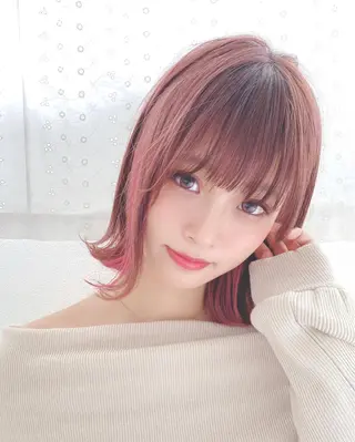ミディアム カラー  渡部 妃月のヘアスタイル